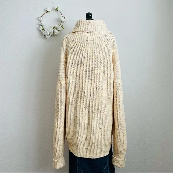 Free People Oversized Pullover Sweater - Picture 9 of 14